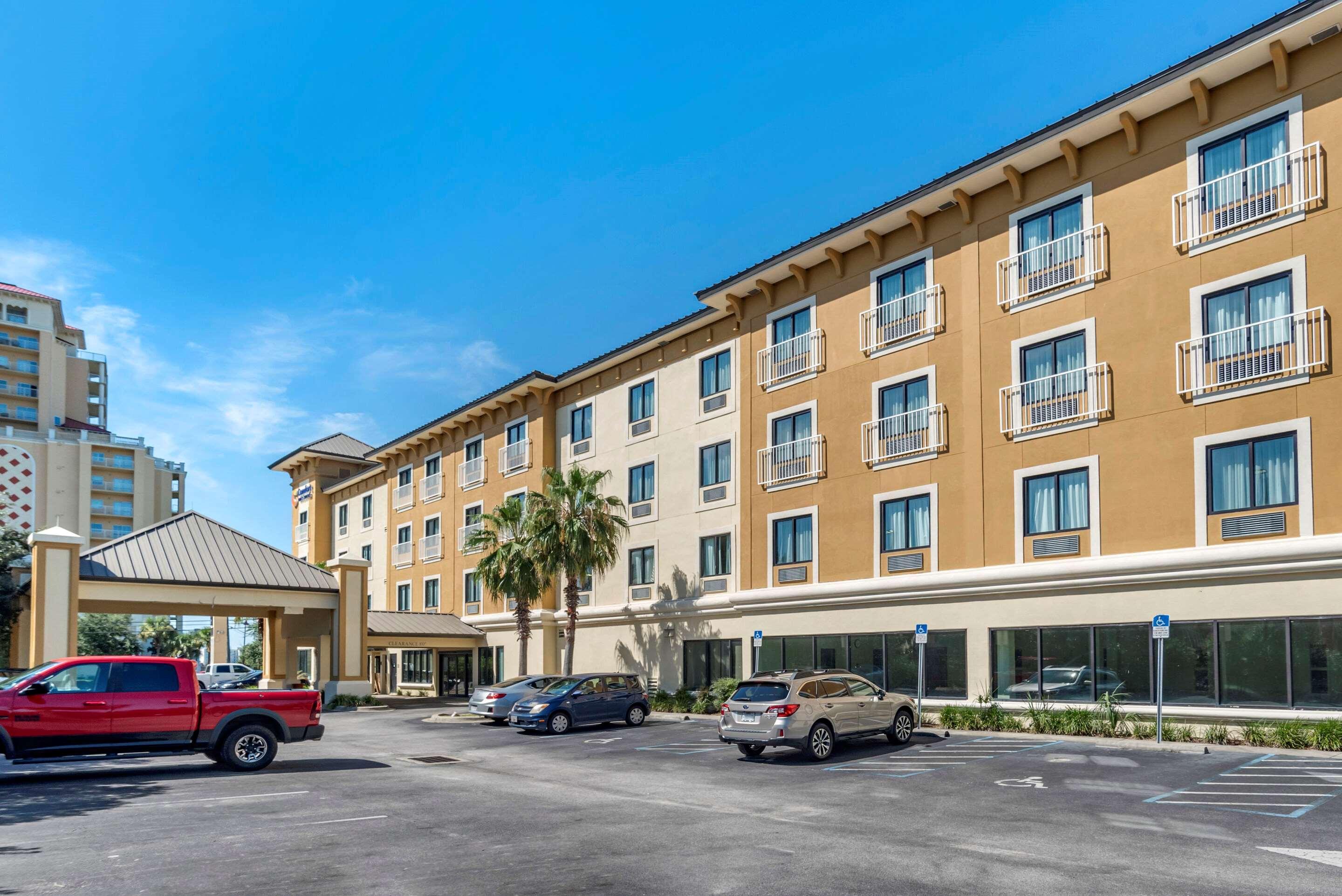 Comfort Inn & Suites Fort Walton Beach Exterior photo