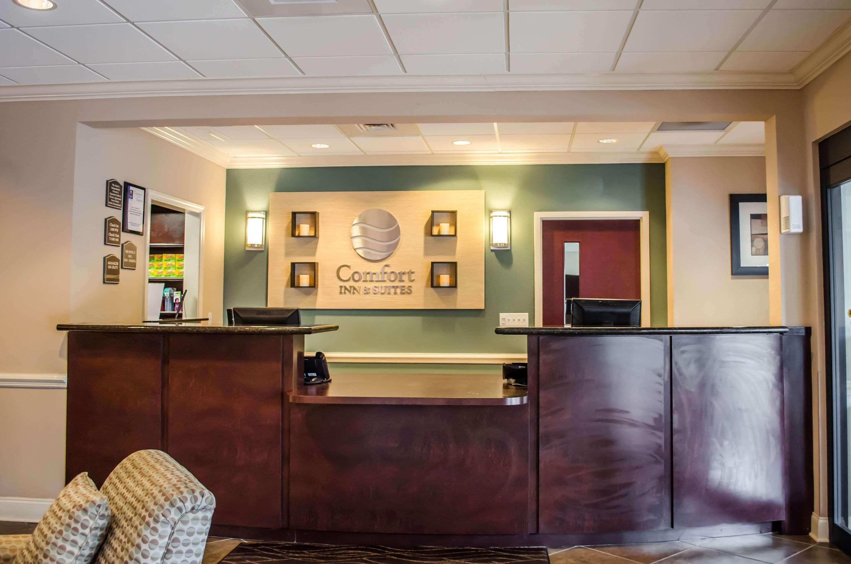 Comfort Inn & Suites Fort Walton Beach Exterior photo