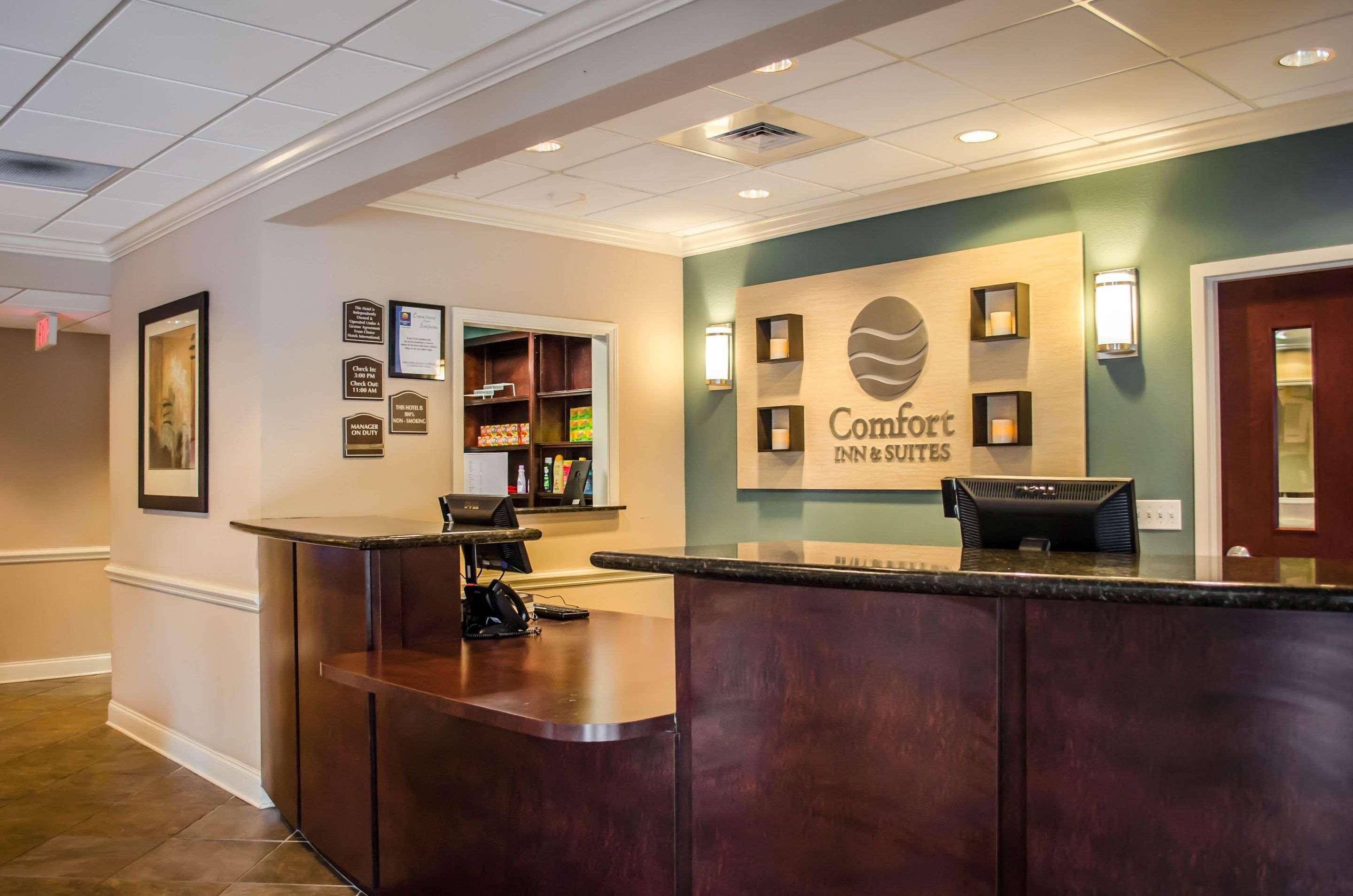 Comfort Inn & Suites Fort Walton Beach Exterior photo