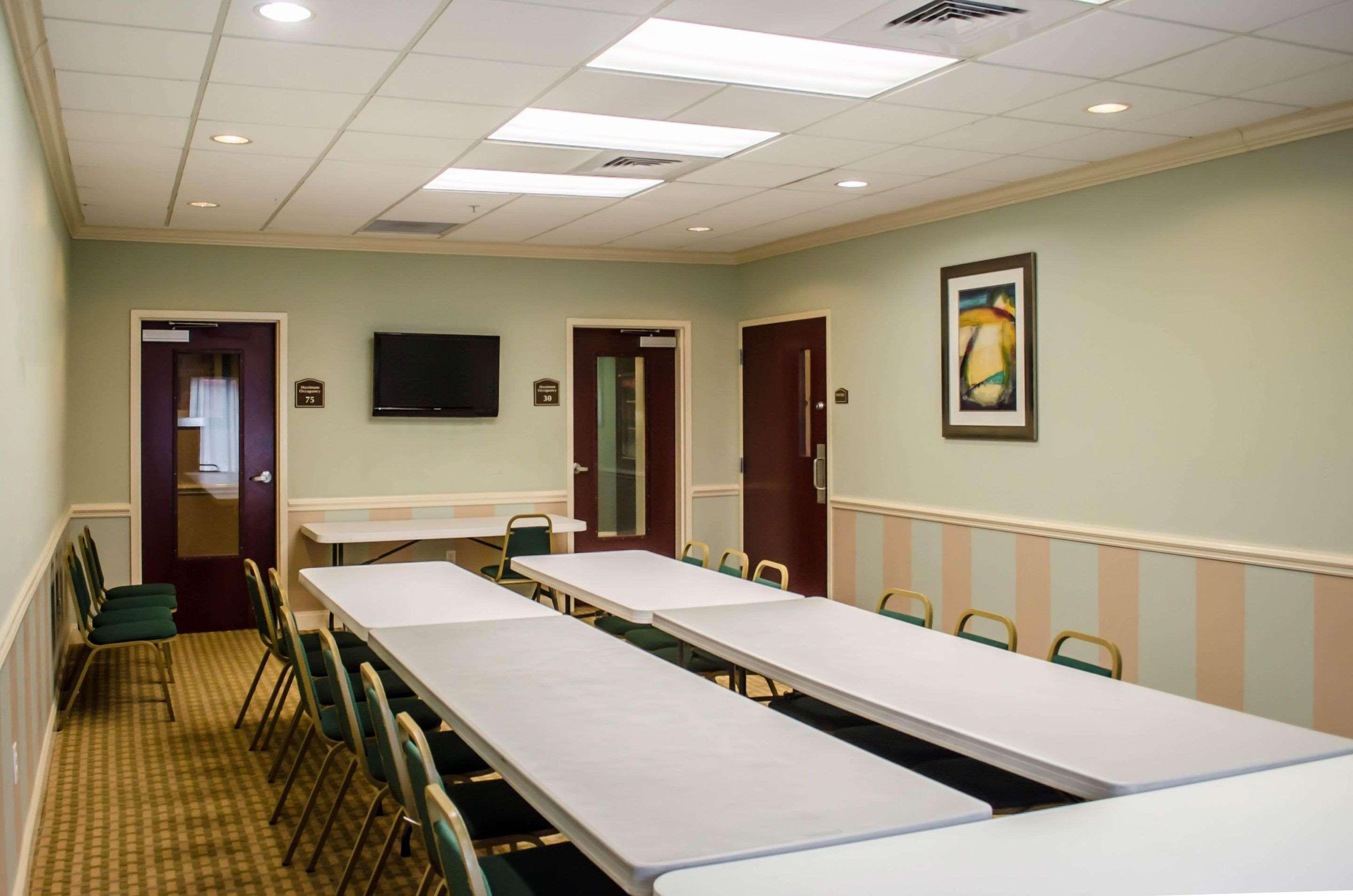 Comfort Inn & Suites Fort Walton Beach Exterior photo